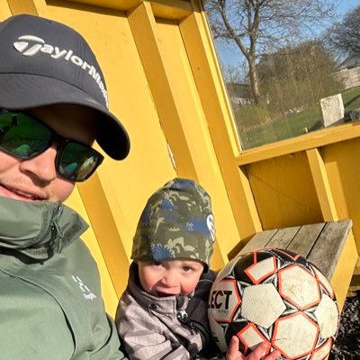 kim_martensson's profile picture. Loui, John&Jack👶👶👶 Frölunda🏒 Blåvitt⚽️ Liverpool ⚽️ och en kärlek för den konstiga sporten golf⛳️