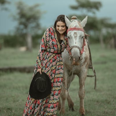 angievirginia__'s profile picture. Con todas las ganas de comerme el mundo entero.