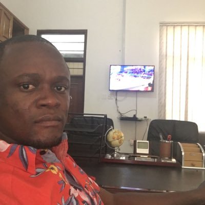 CollinsAdodo's profile picture. 