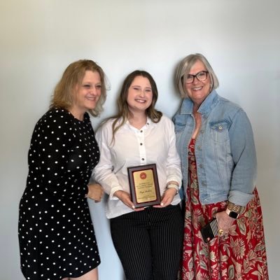 PaigeParkins's profile picture. 🎓 ISU MAT 2023, SIUE-exercise science 2021