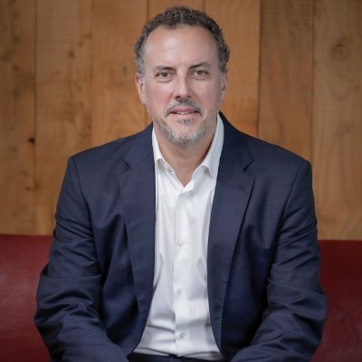 Ingeniero Industrial (UBA). Vicepresidente de @GrupoTechint y presidente de @EnsenaxArg.