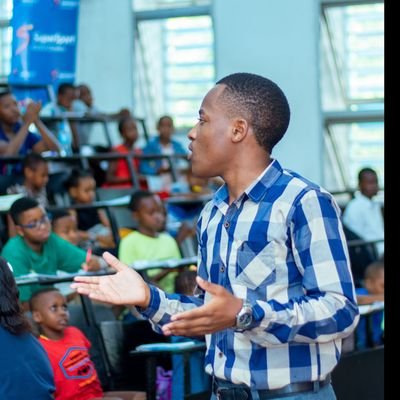 Youth advocate 🇹🇿 | community ♥️ 
Public speaker 🗣
Entrepreneurs