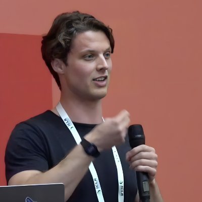 Lorenz Kuhn Profile