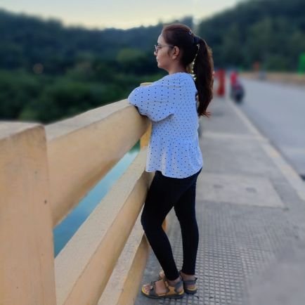 AnchalKush17's profile picture. It's not about how many times you fail. It's about how many times you get up.
Wear your confidence like a crown.