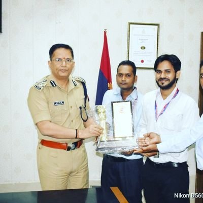 SaurabhPradhe's profile picture. Officer 🇮🇳 SBM l Tech. Entrepreneur l 
RTs and likes are not Endorsements l 
Dial 112 in case of Emergency