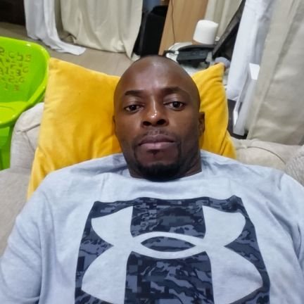 hg0039's profile picture. G:Gentil
A:Amusant
M:Mature
O:Ouvert
S:Sensible;
Qui fait GAMOS mon surnom et c'est moi...