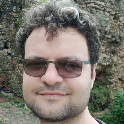 Theoretical Chemist, Molecular Physicist.
CNRS researcher @LCPQ_UMR5626