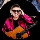 Don McLean is one of America's most enduring
singer-songwriters and is forever associated
with his classic hit 