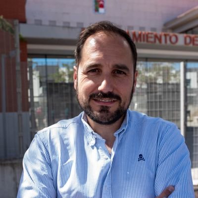 Padre. Abogado especialista en Derecho del Trabajo y Seguridad Social.
De #ColmenarViejo.
S° Comunicación en @PSOEColmenarVi
Audaces Fortuna Iuvat