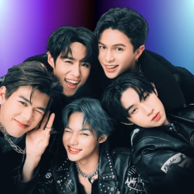 JUST LYKN
@LYKNofficial
A lovingly crafted support account, we will travel together.
We don't use official fans but we do everything from the heart