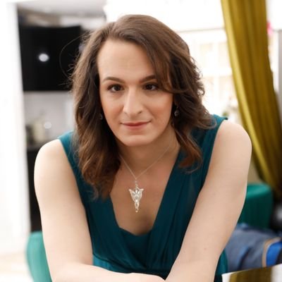 LuthienInLondon's profile picture. 🇫🇷🏳️‍⚧️♀️ in 🇬🇧