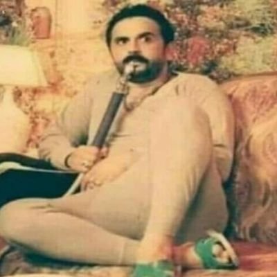 الدنيا عاهره ترقص في ليالي الاغنياء وفي الصباح توصي الفقراء بالصبر