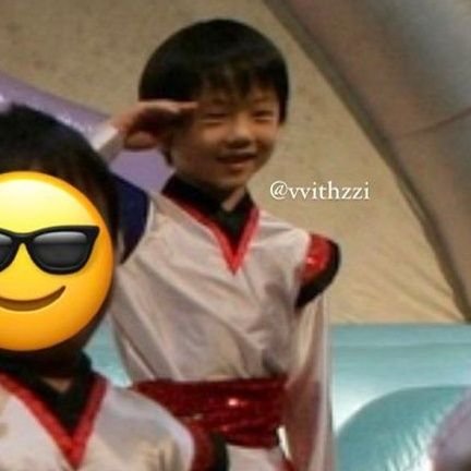 ⊹ . . . i would say that I love you more than jisung but I would be lying to you ⋆ ࣪. !!
