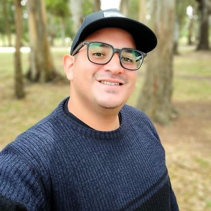 EzeLienhartok's profile picture. Servicio de Diseño y Decoración de Interiores.
Con Certificación por UBA FADU y Capacitarte 

Hagamos de tu casa, el hogar de tus sueños! ☺️