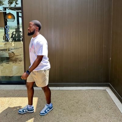 zackmorris2x's profile picture. 25 | unt grad | LLTONE LLRod4E