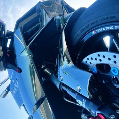 H2waaaru's profile picture. #NinjaH2(ニドクイン︎︎ ♀) 34歳 独身 男 176cm とび1級 施工管理1級 バイク歴19年