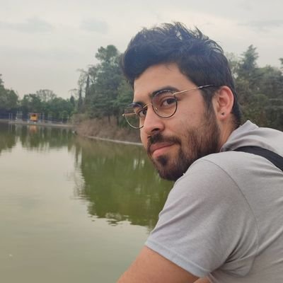 Becario de la Fundación para las Letras Mexicanas. Dramaturgo/Actor