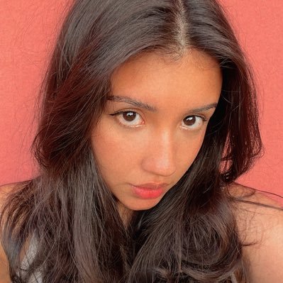 A mess with big eyes✨                                      🧬