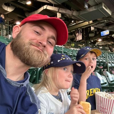 AndyRew3's profile picture. 