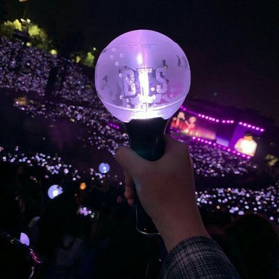 🫰아포방포🫰Fan Account🎤 ⟭⟬⁷ 💜Love BTS OT7💜 ⭐️Only ARMY⭐️
#RadioBTS_Spain 🐾🇪🇸