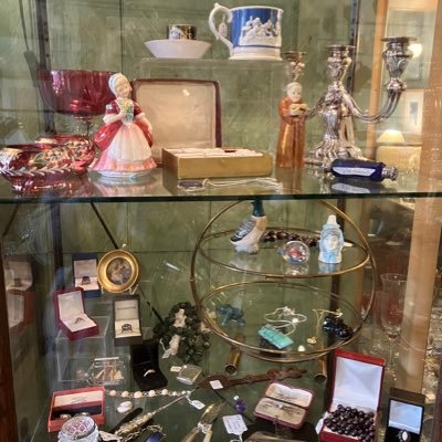 Antiques,collectables, vintage, gifts and jewellery