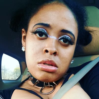 Do not repost or retweet my videos and pictures. Thanx, I don't accept people without profile pics and that don't look legit.
CashApp-$Manikinz2