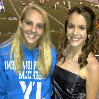 ashleykay013's profile picture. 