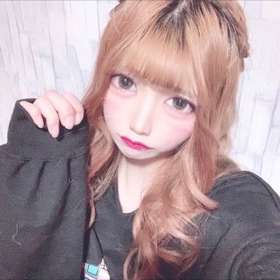 annoput's profile picture. 邦ロックが好き ストテラ/OORer/BKW 本垢→@chiho0703 Next→12/7THE REVENGE12/13THE FIGHT12/19ミセス12/20UVERworld12/25UVERworld12/26UVERworld×セカオワ12/31CDJ