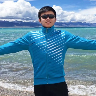 zwhe99's profile picture. 