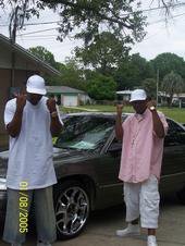 long_lloyd's profile picture. 