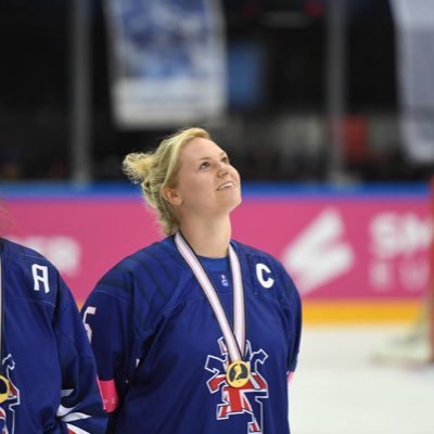 Graduate Sports Therapist- Owner of @Elite16ST 🏒Ice hockey player. stick sponsor @ccmedia2023 #16 Shropshire