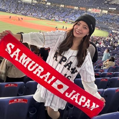 事務所所属｜イベントコンパニオン👸元⚾︎売り子6年🍻4年間No1👑(2019年70試合観戦)レフト🏟ビジターファン※いろんな球団の応援します⚾️AAA/ハロプロ/アニメ/ﾃｰﾏﾊﾟｰｸ/競馬🐴 #低身長 #野球 #競馬 #ｺｽﾌﾟﾚ #売り子 ※お仕事ご依頼はDMにて是非ﾌｫﾛｰもお気軽に‼︎♡