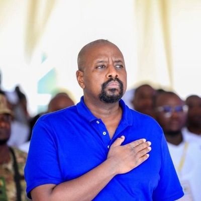 MKtothetopu's profile picture. Focused and based on human rights