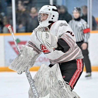 goaliedude_32's profile picture. 