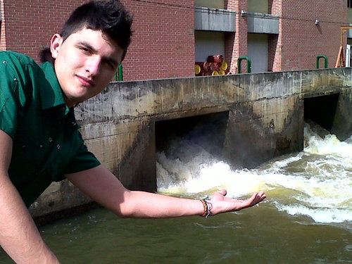 Richar1790's profile picture. 