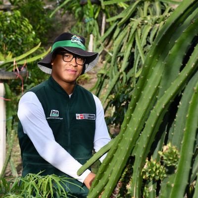 Agricultural Engineer, Genetic improvement of plants.
🧬🧫🌱💚