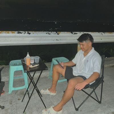 ycdeeeym's profile picture. .