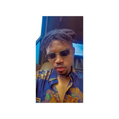 veek_ubia's profile picture. 