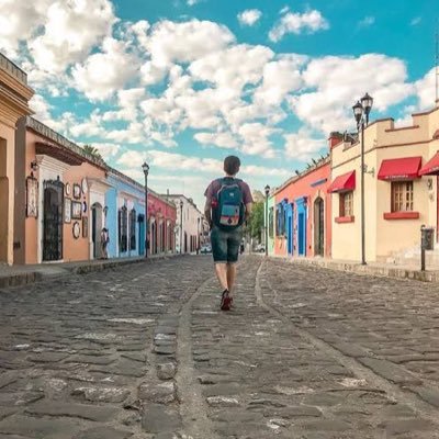 Soy una persona que disfruta conocer la diversidad cultural de mi país.