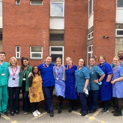 Barclay ward at Nottingham city hospital. We care for people following thoracic surgery. 🏥👩‍⚕️🤒