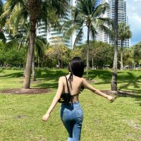 Eva (@guineverefo3) 's Twitter Profile