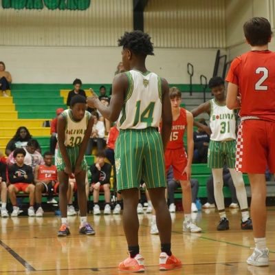 5’7 SOPHOMORE GUARD BOLIVAR CENTRAL HIGH SCHOOL,AAU TEAM STARK CONTACT ME,7312129086 email jstanley@yahoo.com