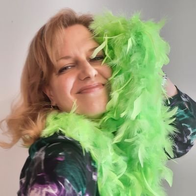 riikkajaaska's profile picture. Pop music enthusiast & IT professional. 👌(tweets are my own)
Podcast: Velapodi 🎙
#digitalization #investing #science #urbandevelopment #childfree