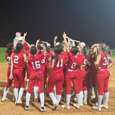 2023 SSHS Lady Hawks Softball! ‘22 & ‘23 District Champs. ‘16, ‘18, ‘19 District Runner-Up. ‘19 Region Runner-Up & Sub-State Champs. ‘23 Record: (19-12).