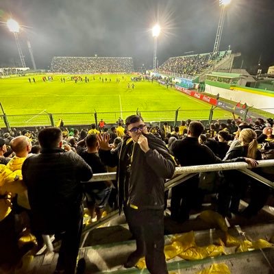 Intentando recibirme de escribano /// La vela y Peñarol como religion🤟🏻💛🖤 #232275