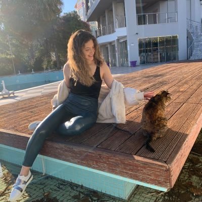 alencobann's profile picture. 