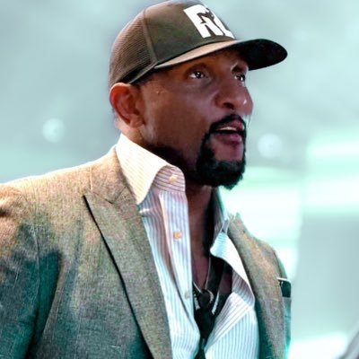 “Success is one thing, impact is another.” Host of the Ray Lewis Show | 2x Super Bowl Champ | 2018 Pro Football HOF | Visionary, Businessman, Philanthropist