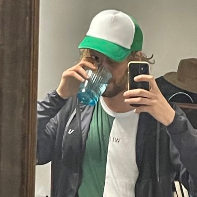 StFlannagan's profile picture. I try to connect or understand through music, gaming, technology, art, literature, entertainment, sports, business and fashion. A sci-fi memoir