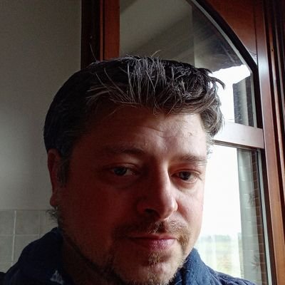 stiwi40's profile picture. 