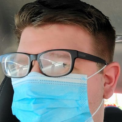 Tommynothumb2's profile picture. id link my twitch but it keeps losing ads due to twitch's incompetence in fixing the actual bot problem